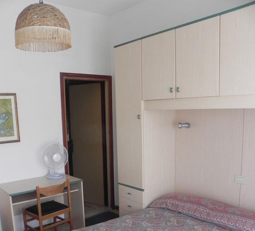 Hotel Antonella Caorle Zimmer foto
